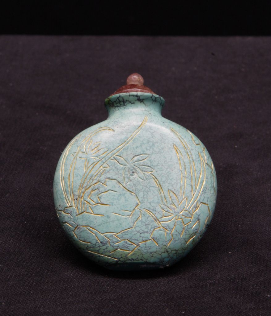 图片[1]-Turquoise carved gold filled snuff bottle-China Archive